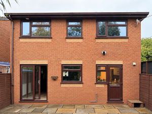 Rear External- click for photo gallery